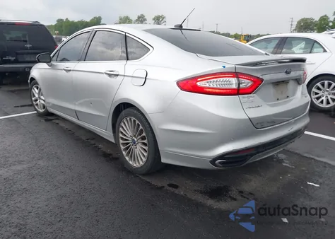 2016 Ford Fusion Titanium z USA, uszkodzony, nr VIN 3FA6P0K95GR220039